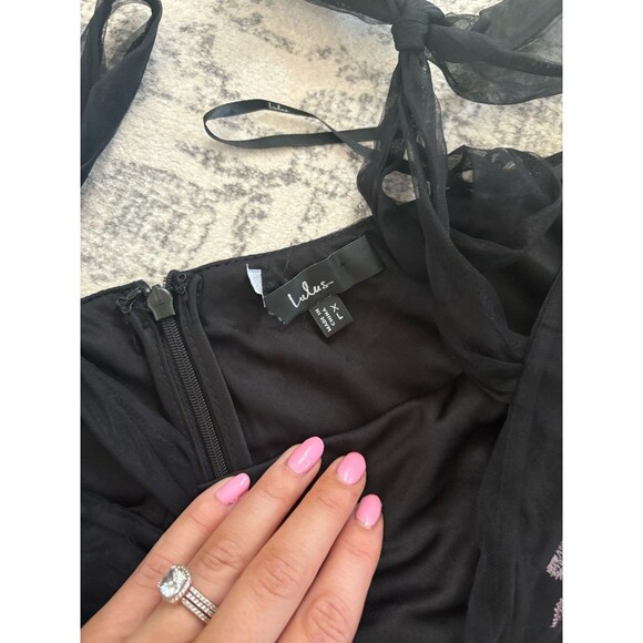 Lulus Thriving Poise Black 3D Floral Embroidered Tie-Strap Maxi Dress Size XL - Picture 4 of 8